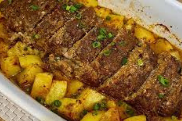 Rocambole de Carne Moída Recheado